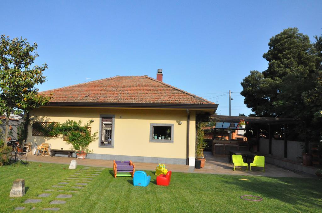 Casa Vacanze Prato Verde 扎费拉纳-埃特内阿 外观 照片